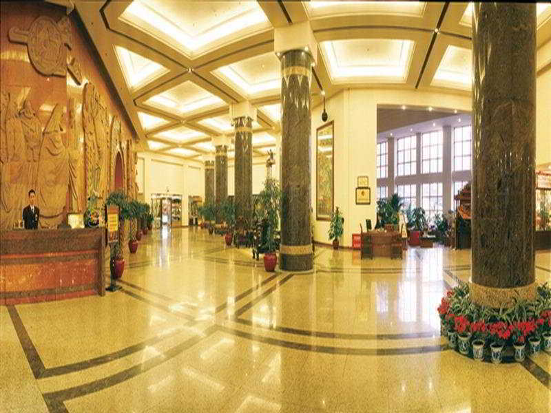 Yinhe Dynasty Hotel Chengdu Exterior photo